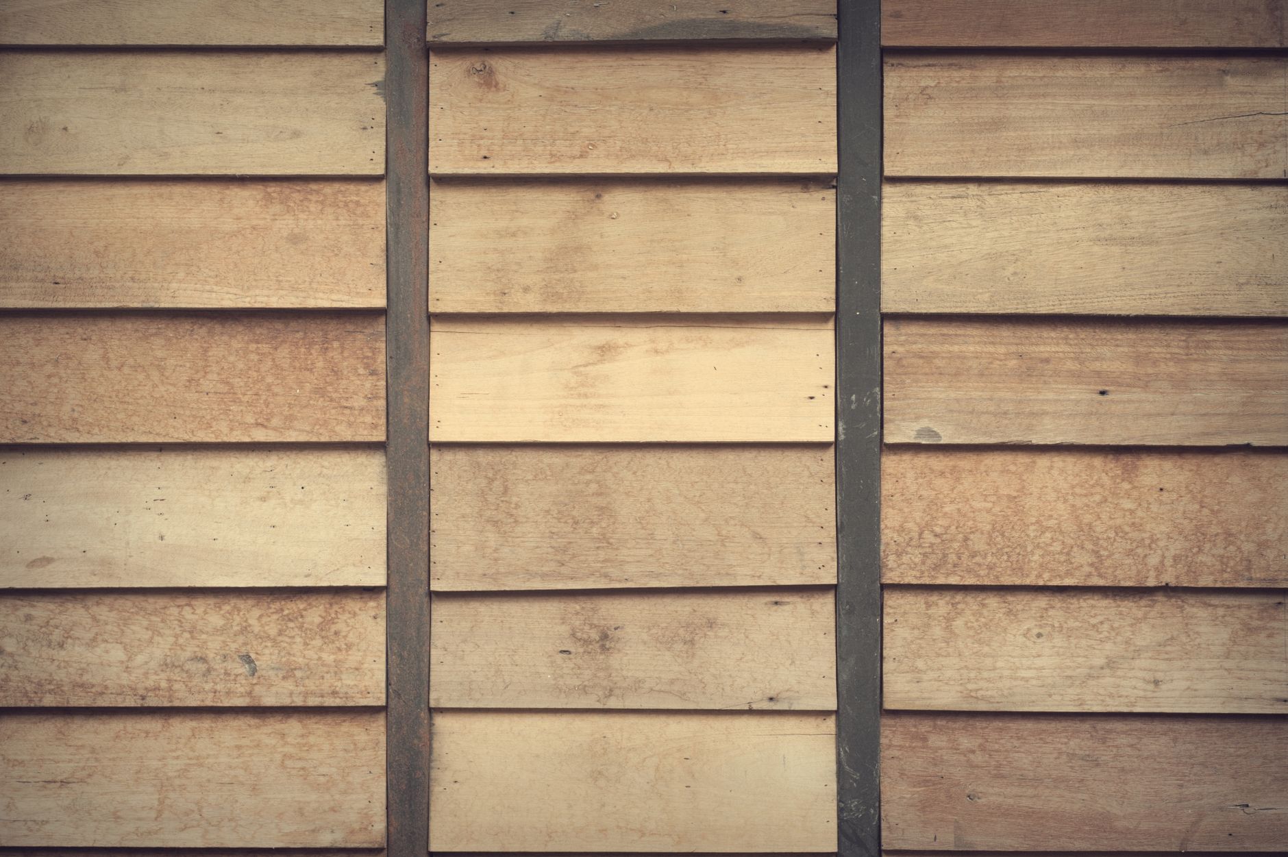 How Engineered Wood Cladding Enhances Modern Home Exteriors
